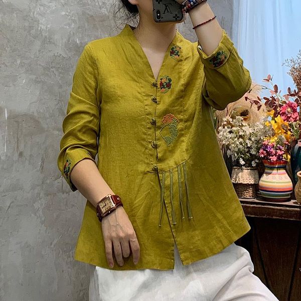 women's blouses & shirts 2021 autumn shirt women retro nationtl blouse v-neck button embroidery casual ladies vintage, White
women's blouses & shirts 2021 autumn shirt women retro nationtl blouse v-neck button embroidery casual ladies vintage, White