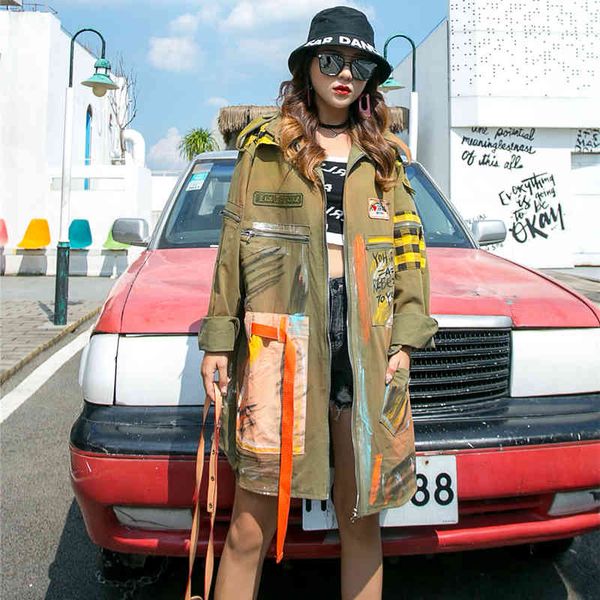 thailand tide mark loose denim female jacket mid-length and old hand painted retro graffiti, Black;brown
thailand tide mark loose denim female jacket mid-length and old hand painted retro graffiti, Black;brown