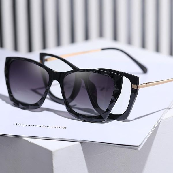 sunglasses 2021 magnetic polarized clips women fashion cat eye anti-blue light glasses men optical spring leg frame, White;black
sunglasses 2021 magnetic polarized clips women fashion cat eye anti-blue light glasses men optical spring leg frame, White;black