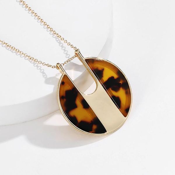 pendant necklaces 2021 korean colorful acrylic geometric circle gold chain metal leopard necklace for women accessories jewelry, Silver
pendant necklaces 2021 korean colorful acrylic geometric circle gold chain metal leopard necklace for women accessories jewelry, Silver