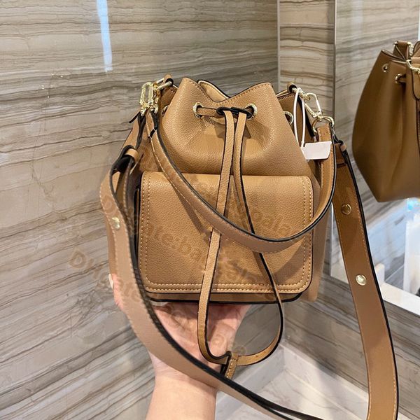 latest luxurys designers bags drawstring bag bucket handbags string shoulder women totes fashion leather crossbody clutch purse wallet girl
latest luxurys designers bags drawstring bag bucket handbags string shoulder women totes fashion leather crossbody clutch purse wallet girl