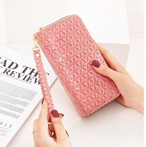 long wallet female 2021 double zipper wallets wrist strap and large capacity patent leather mobile phone bag, Red;black
long wallet female 2021 double zipper wallets wrist strap and large capacity patent leather mobile phone bag, Red;black