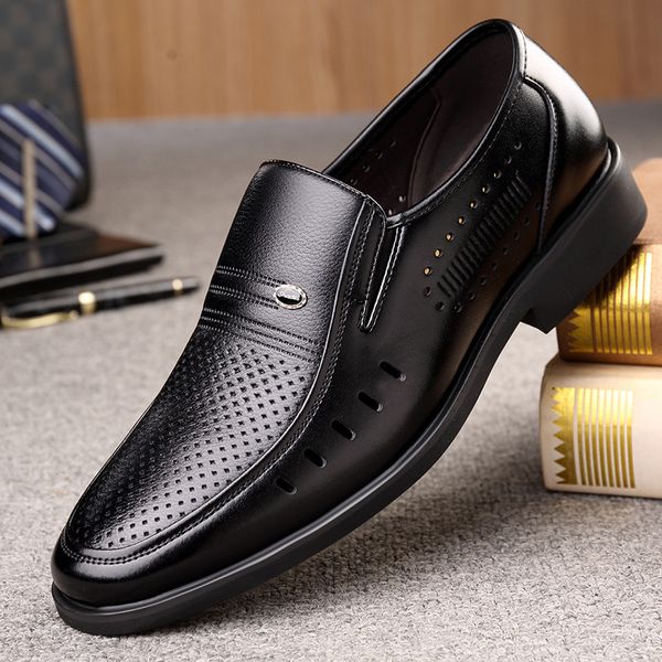 middle aged and elderly men's sho leather busins drs hollow breathable cover feet lazy dad summer, Black
middle aged and elderly men's sho leather busins drs hollow breathable cover feet lazy dad summer, Black