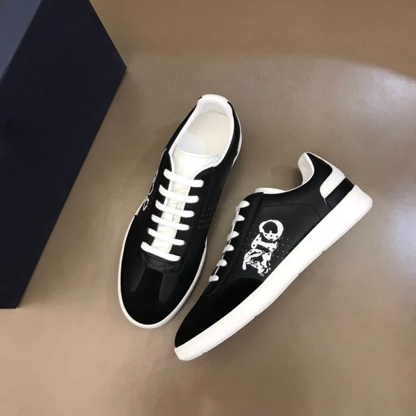 low-cut designer men's shoes fashion casual luxury joint brand lace-up flat leather sneakers size 38-45, Red;white
low-cut designer men's shoes fashion casual luxury joint brand lace-up flat leather sneakers size 38-45, Red;white