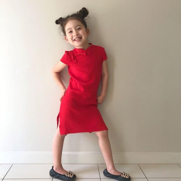 ethnic clothing 2021 chinese style little girl retro cheongsam summer ice silk red skirt catwalk parent-child
ethnic clothing 2021 chinese style little girl retro cheongsam summer ice silk red skirt catwalk parent-child