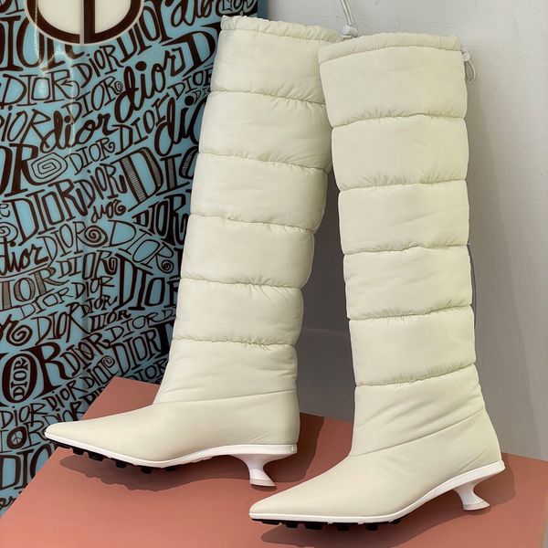 winter women's shoes designer comfortable low-heel brand long-tube luxury women's boots, Red;white
winter women's shoes designer comfortable low-heel brand long-tube luxury women's boots, Red;white