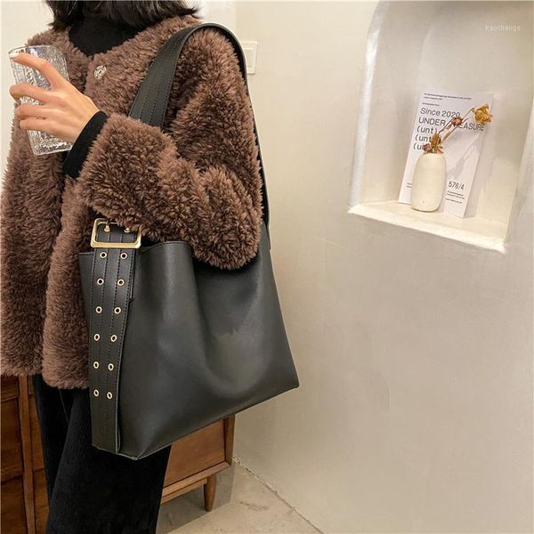 evening bags ladies vintage bucket bag large composite wallet designer wide shoulder strap luxury pu leather crossbody
evening bags ladies vintage bucket bag large composite wallet designer wide shoulder strap luxury pu leather crossbody