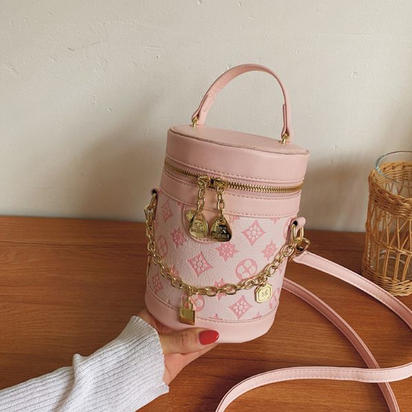 luxury handbags autumn winter ins female 2021 new fashion korean bucket shoulder embossed foreign style messenger bag
luxury handbags autumn winter ins female 2021 new fashion korean bucket shoulder embossed foreign style messenger bag