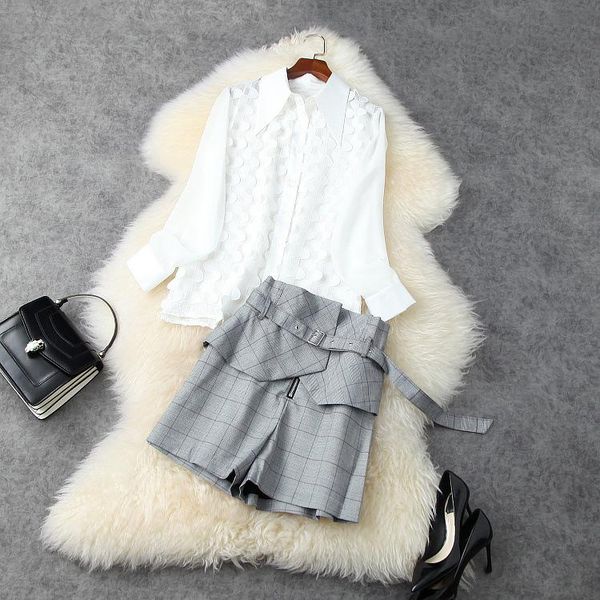 women's tracksuits european and american clothing 2021 spring a chiffon shirt with long sleeves plaid shorts fashion suits, Gray
women's tracksuits european and american clothing 2021 spring a chiffon shirt with long sleeves plaid shorts fashion suits, Gray