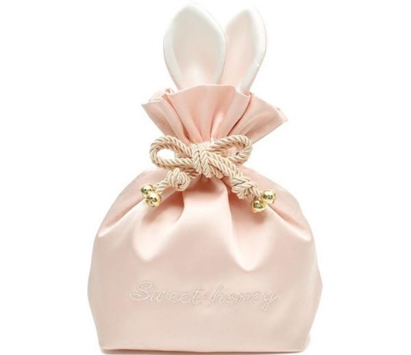 cosmetic bags & cases ins wind small fresh and adorable cartoon storage bag
cosmetic bags & cases ins wind small fresh and adorable cartoon storage bag