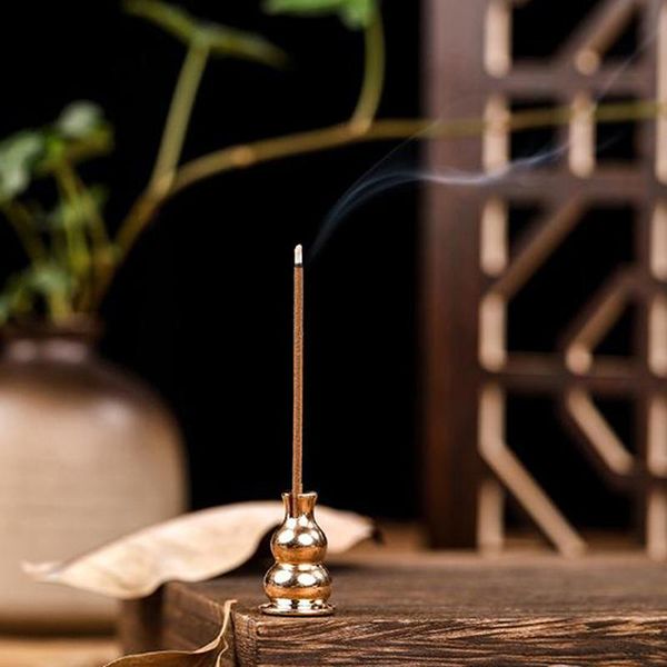fragrance lamps 1 pcs portable alloy copper incense holder can be fixed sticks and coil burner censer high plug
fragrance lamps 1 pcs portable alloy copper incense holder can be fixed sticks and coil burner censer high plug