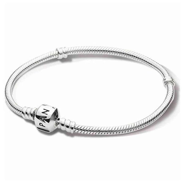 selling silver color love snake chain fashion 3mm bracelets charms for women diy jewelry accessories, Golden;silver
selling silver color love snake chain fashion 3mm bracelets charms for women diy jewelry accessories, Golden;silver