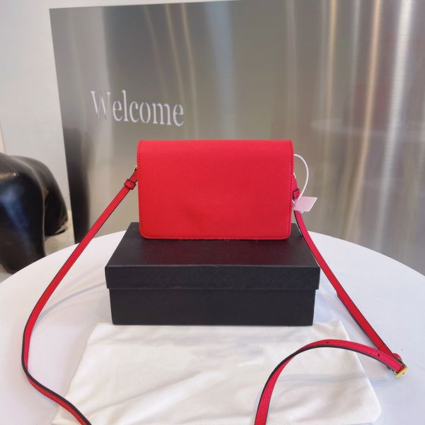 designer mini bag crossbody shoulder bags handbags cross body totes fashion brand luxury genuine leather princess different colors size 18 5
designer mini bag crossbody shoulder bags handbags cross body totes fashion brand luxury genuine leather princess different colors size 18 5