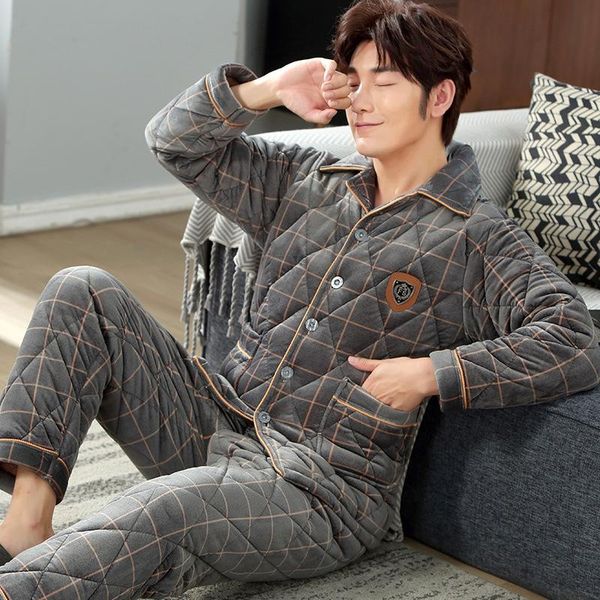 men's sleepwear 2021 autumn/winter cardigan long sleeve pants fleece warm cotton home wear two sets, Black;brown
men's sleepwear 2021 autumn/winter cardigan long sleeve pants fleece warm cotton home wear two sets, Black;brown