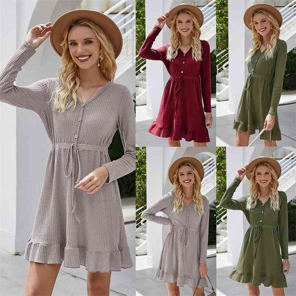 v-neck long sleeve knitted dress autumn solid color ruffle hem waist pullover short fashion sweet aging resort style 210522, Black;gray
v-neck long sleeve knitted dress autumn solid color ruffle hem waist pullover short fashion sweet aging resort style 210522, Black;gray