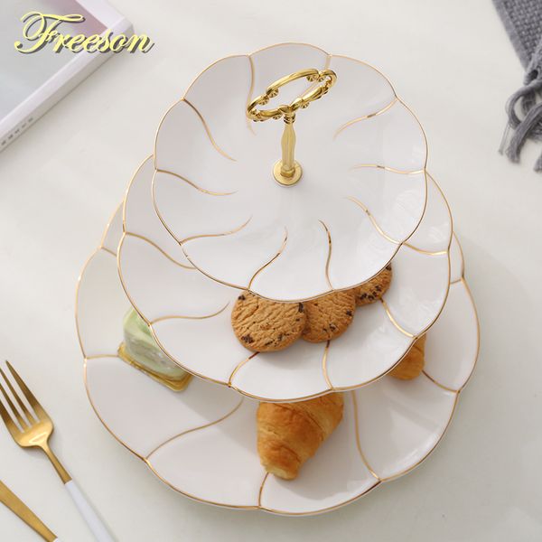 europe gold inlay bone china fruit plates snack dishes cake plate candy dish porcelain tray ceramic tableware decoration
europe gold inlay bone china fruit plates snack dishes cake plate candy dish porcelain tray ceramic tableware decoration