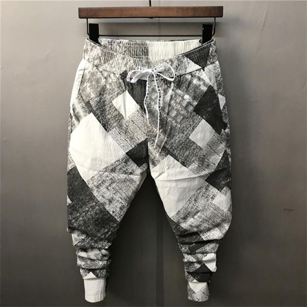 men's pants 2021 plaid personality contrasting slim harem pencil south korea casual cotton and linen young boy trousers, Black
men's pants 2021 plaid personality contrasting slim harem pencil south korea casual cotton and linen young boy trousers, Black