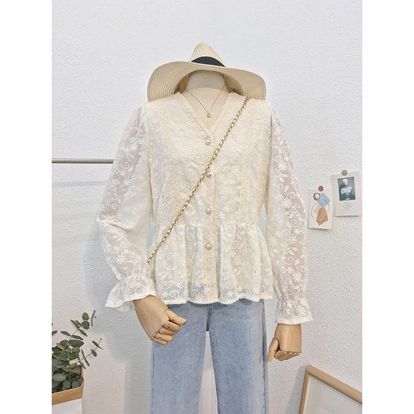 women's blouses & shirts lace women white summer 2021 v-neck solid flare sleeved loose elegant office lady outwear coats
women's blouses & shirts lace women white summer 2021 v-neck solid flare sleeved loose elegant office lady outwear coats
