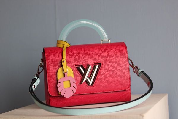 selling classic original luxury designer bag twist m handbag leather shoulder bags ship
selling classic original luxury designer bag twist m handbag leather shoulder bags ship