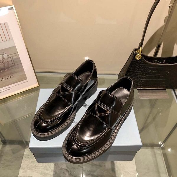 quality fashion leather star women shoes designer boots martin short spring ankle exquisite middle cylinder woman shoes booties dq01 05, Black
quality fashion leather star women shoes designer boots martin short spring ankle exquisite middle cylinder woman shoes booties dq01 05, Black