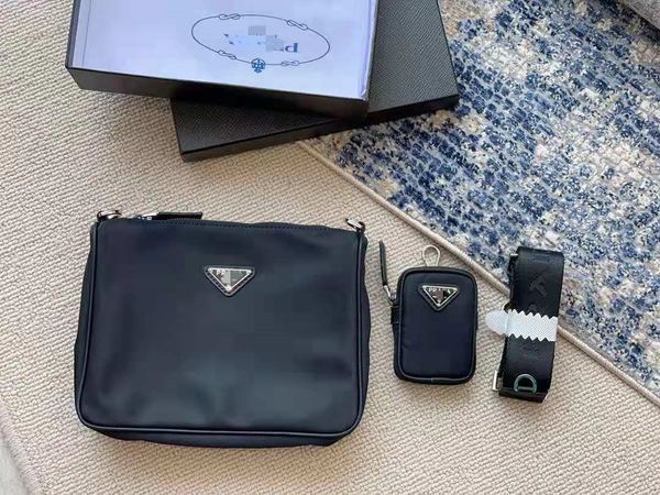 luxury handbags storage 2021 new p family hobo three in one men's women's single shoulder messenger bag nylon leisure postman bag
luxury handbags storage 2021 new p family hobo three in one men's women's single shoulder messenger bag nylon leisure postman bag