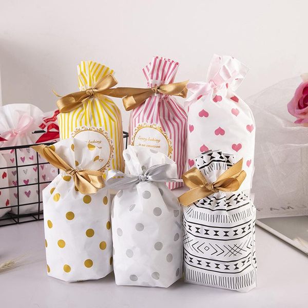 gift wrap luanqi 10pcs plastic creative drawstring candy bag dot love cookie packing diy used for wedding party birthday supplies
gift wrap luanqi 10pcs plastic creative drawstring candy bag dot love cookie packing diy used for wedding party birthday supplies