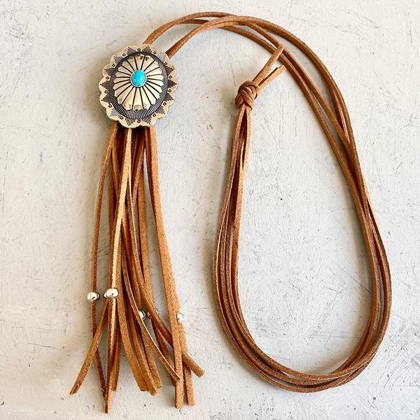 chains 2021 western connor shield pumpkin flower denim necklace texas leather tassel exaggerated high-end personality style, Silver
chains 2021 western connor shield pumpkin flower denim necklace texas leather tassel exaggerated high-end personality style, Silver