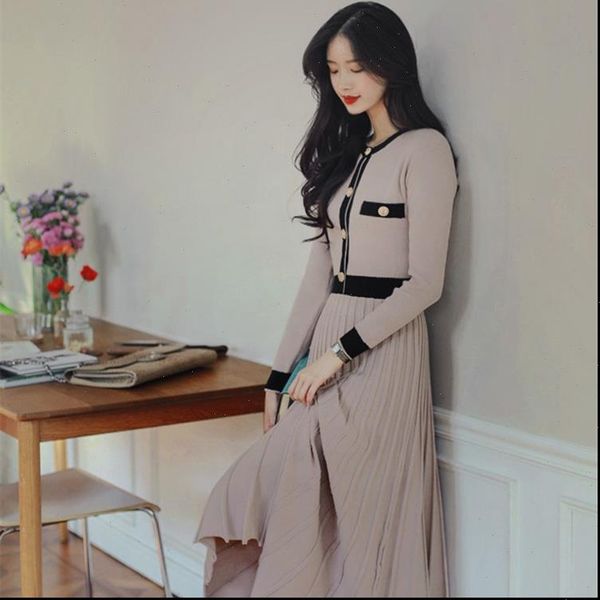 fashion womens dresses dress autumn and winter sweet simple gentle wind contrast color knitted, Black;gray
fashion womens dresses dress autumn and winter sweet simple gentle wind contrast color knitted, Black;gray