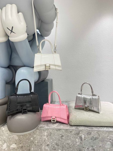 women luxurys designers bags 2021 designer handbags multi pochette crossbody bag zhouzhoubao123 louisbags_18 hanghhangbag b-button crocodile
women luxurys designers bags 2021 designer handbags multi pochette crossbody bag zhouzhoubao123 louisbags_18 hanghhangbag b-button crocodile
