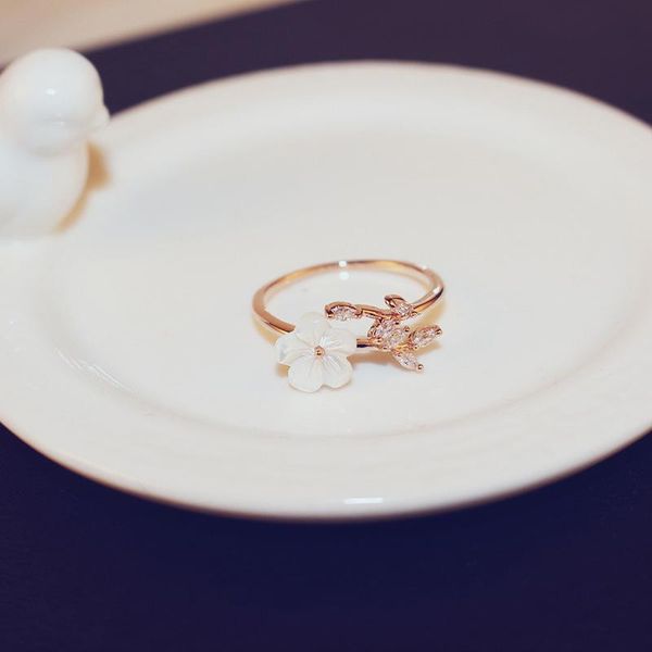 wedding rings classic white conch flowers finger zircon crystal rose color copper for women party engagement fine jewlery gift, Slivery;golden
wedding rings classic white conch flowers finger zircon crystal rose color copper for women party engagement fine jewlery gift, Slivery;golden