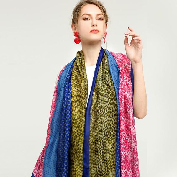 scarves women's 2021 three pieces of floral spring and autumn thin ladies scarf classic tassels neckerchief shawls, Blue;gray
scarves women's 2021 three pieces of floral spring and autumn thin ladies scarf classic tassels neckerchief shawls, Blue;gray