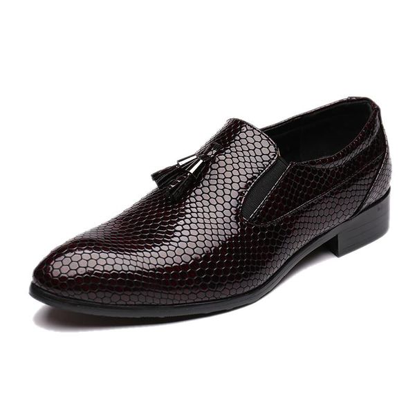 dress shoes mens sneaker pointed toe men's business casual brown black leather slip-on party big size 38-47
dress shoes mens sneaker pointed toe men's business casual brown black leather slip-on party big size 38-47