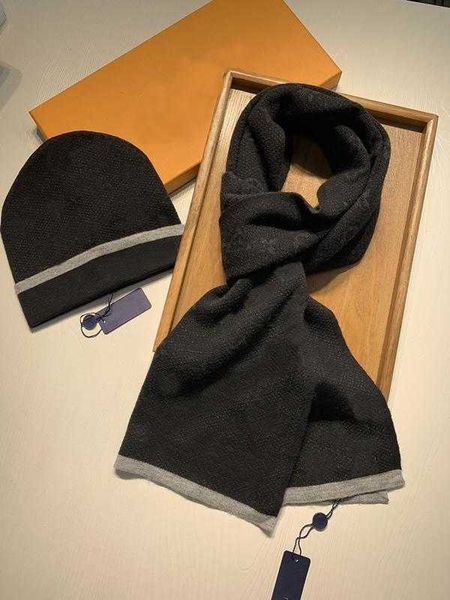 men women designers hat scarf sets classic lattice keep warm in winter two-piece wool hats & scarves set brand 2021 fashion accessories, Blue;gray
men women designers hat scarf sets classic lattice keep warm in winter two-piece wool hats & scarves set brand 2021 fashion accessories, Blue;gray