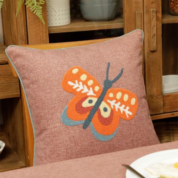chinese traditional handmade embroidered butterfly pillowcases decorative blending cushion covers cushion/decorative pillow
chinese traditional handmade embroidered butterfly pillowcases decorative blending cushion covers cushion/decorative pillow