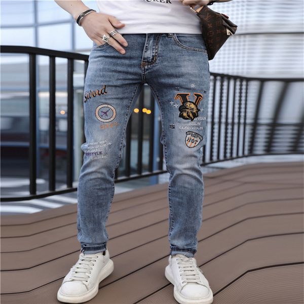 jean europe spring season and summer masculine fashion embroidered letter personality jeans trend thin legged pants, Blue
jean europe spring season and summer masculine fashion embroidered letter personality jeans trend thin legged pants, Blue