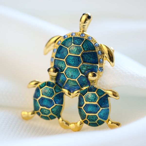 natural blue shell turtle brooches for women men father and son turtle sea animal brooch suits scarf lapel pins jewelrydio chan contact, Gray
natural blue shell turtle brooches for women men father and son turtle sea animal brooch suits scarf lapel pins jewelrydio chan contact, Gray
