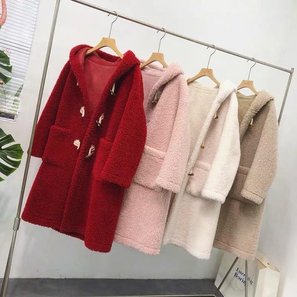 women's fur & faux real wool women winter 2021 fashion long style sheep shearing coat oversize, Black
women's fur & faux real wool women winter 2021 fashion long style sheep shearing coat oversize, Black