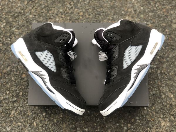 basketball shoes men athletic black 5 oreo
basketball shoes men athletic black 5 oreo