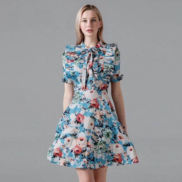 fashion summer runway dress women bow collar rose floral print beading button a-line dress ruffles short female elegant dress 210514, Black;gray
fashion summer runway dress women bow collar rose floral print beading button a-line dress ruffles short female elegant dress 210514, Black;gray