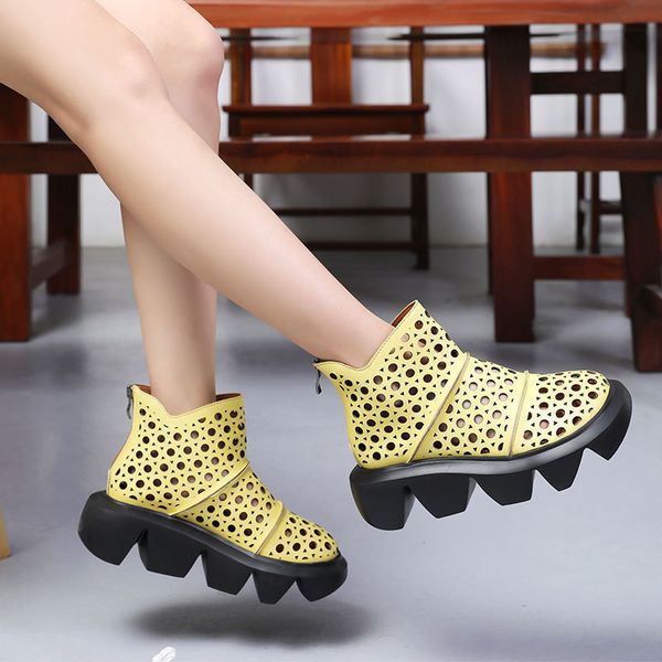 spring and summer leather round boots women's sandals 2021 thick soled large size short mother's sho single boot, Black
spring and summer leather round boots women's sandals 2021 thick soled large size short mother's sho single boot, Black