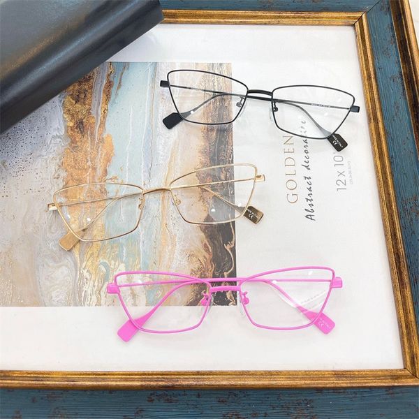 men's and women's myopia flat glasses frame business cat's eye can be matched with degree bb0091 plain face, White;black
men's and women's myopia flat glasses frame business cat's eye can be matched with degree bb0091 plain face, White;black