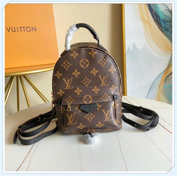 1 lv louis bag vitton springs mini backpack handbags luxurys shoulder bags designers travel messenger bag purse bag tote
1 lv louis bag vitton springs mini backpack handbags luxurys shoulder bags designers travel messenger bag purse bag tote