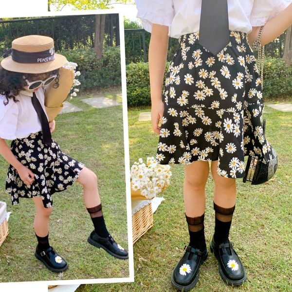girls summer skirt net red with the same small daisy lotus leaf stitching temperament wild skirts, Blue
girls summer skirt net red with the same small daisy lotus leaf stitching temperament wild skirts, Blue