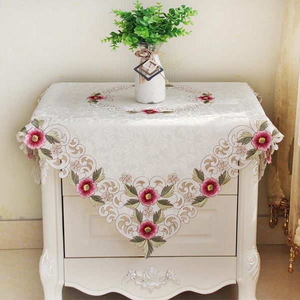 table cloth red flower lace embroidered hollow-out european style elegant tablecloth for wedding party home daily decoration
table cloth red flower lace embroidered hollow-out european style elegant tablecloth for wedding party home daily decoration
