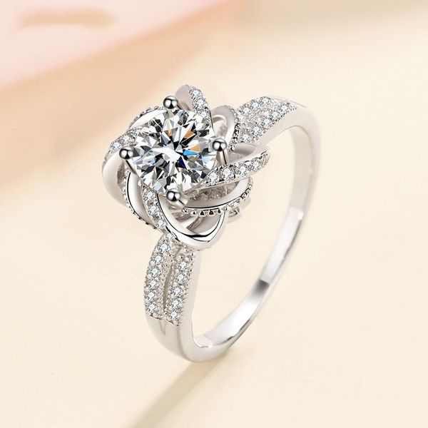 cluster rings silver 1-2 excellent cut diamond test passed d color high clarity moissanite flower shaped ring 925 wedding jewelry, Golden;silver
cluster rings silver 1-2 excellent cut diamond test passed d color high clarity moissanite flower shaped ring 925 wedding jewelry, Golden;silver