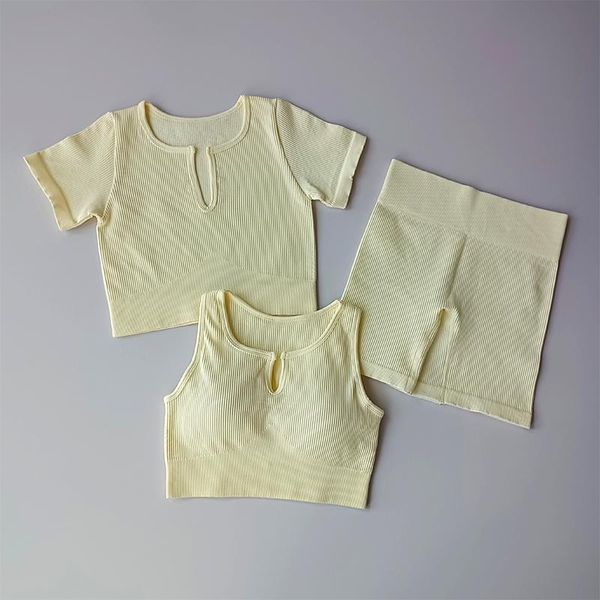 yoga outfit gym sportswear female seamless leggings set sport bra fitness clothes workout suit women tracksuit exercise clothing 
yoga outfit gym sportswear female seamless leggings set sport bra fitness clothes workout suit women tracksuit exercise clothing