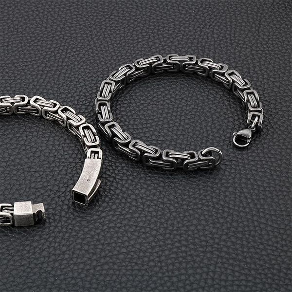 link, chain fashion trendy men's titanium steel accessories retro domineering imperial stainless bracelet, Black
link, chain fashion trendy men's titanium steel accessories retro domineering imperial stainless bracelet, Black