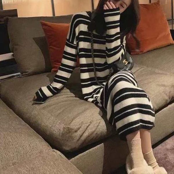 casual dresses vintage stripe women long sleeve maxi party autumn skater fashion black white dress warm elegant female vestido, Black;gray
casual dresses vintage stripe women long sleeve maxi party autumn skater fashion black white dress warm elegant female vestido, Black;gray