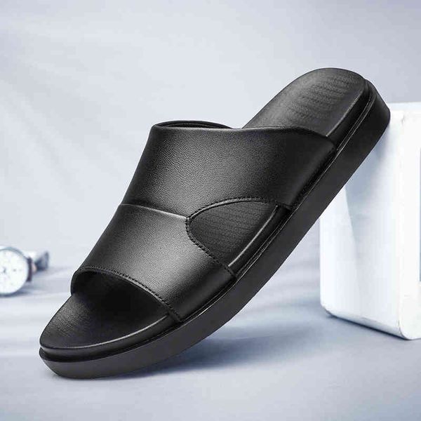 slippers mans genuine leather men's summer shoes casual beach slipper outdoor male home flip flops soft breathable luxury 0905, Black
slippers mans genuine leather men's summer shoes casual beach slipper outdoor male home flip flops soft breathable luxury 0905, Black