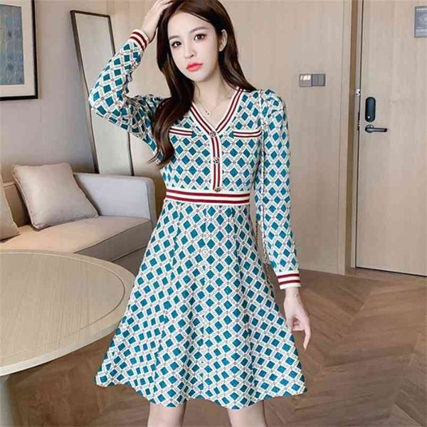 autumn winter women's plaid knitting dress high waist elegant fashion long sleeve v-neck sweater mini dresses 210519, Black;gray
autumn winter women's plaid knitting dress high waist elegant fashion long sleeve v-neck sweater mini dresses 210519, Black;gray